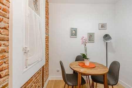Apartamento La Latina Palacio Madrid Eksteriør billede